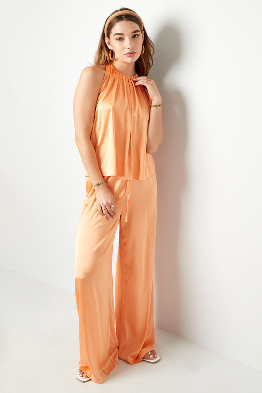 Livi | Zijden haltertop en broek